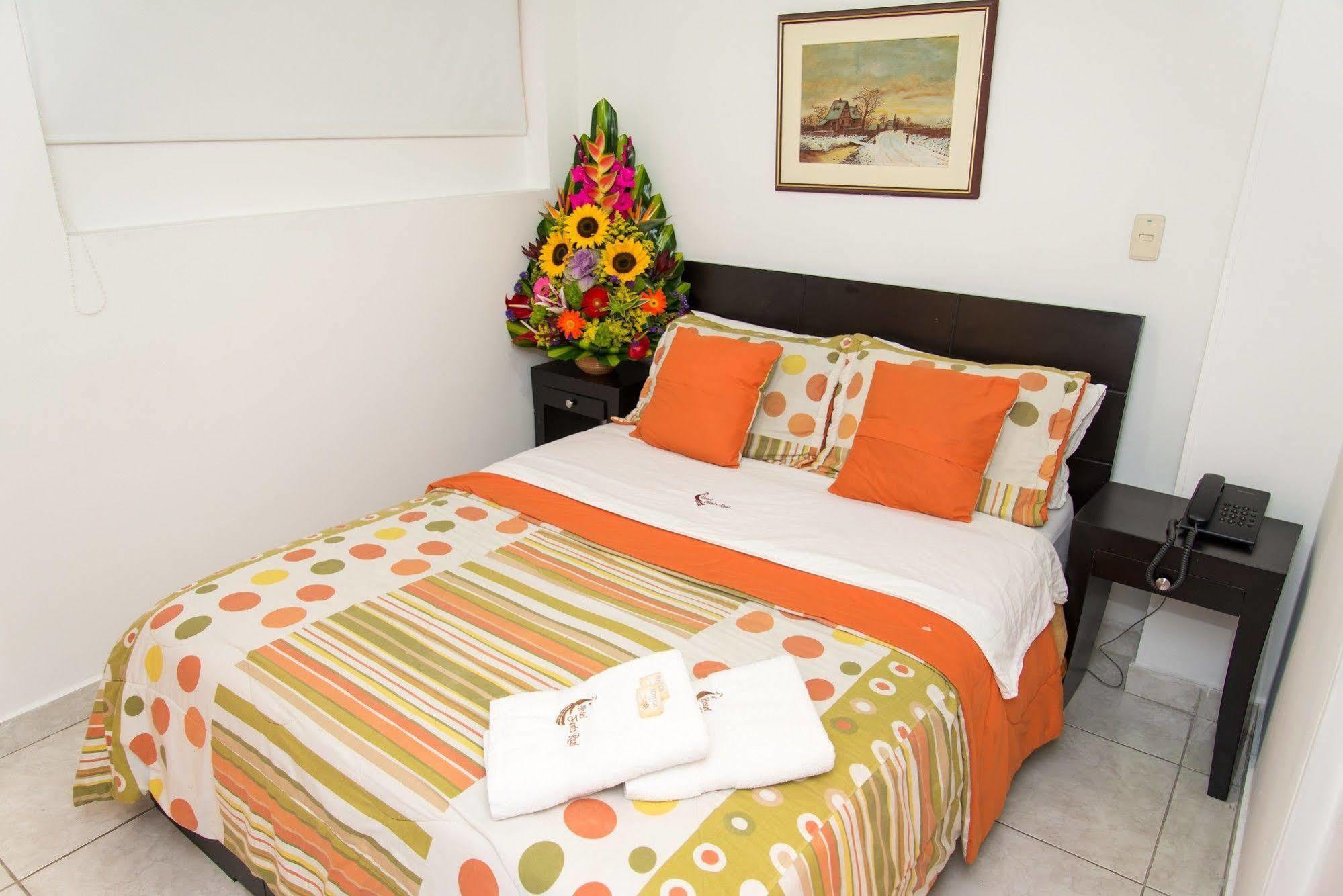 Hotel Fenix Real โบโกตา ภายนอก รูปภาพ