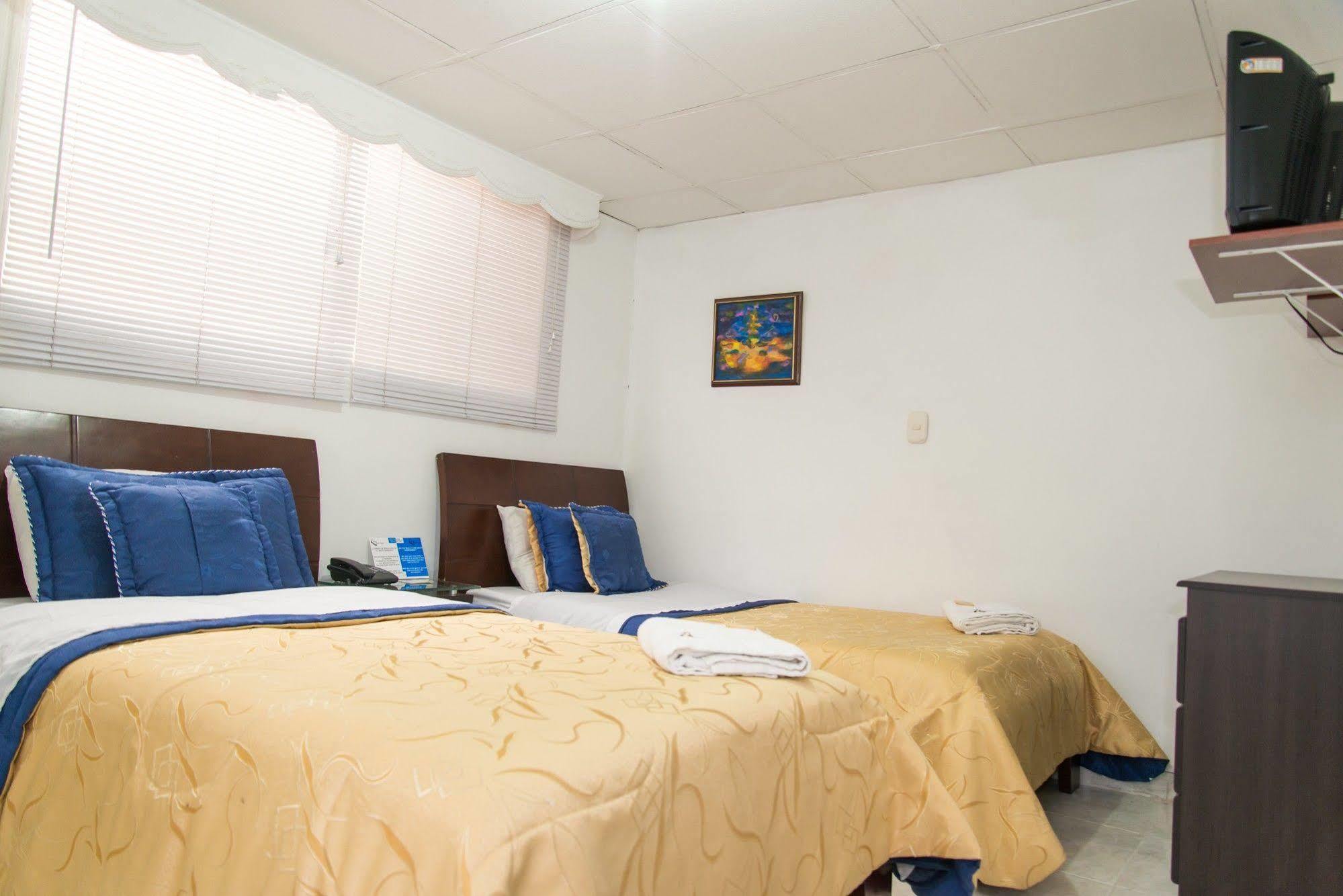 Hotel Fenix Real โบโกตา ภายนอก รูปภาพ