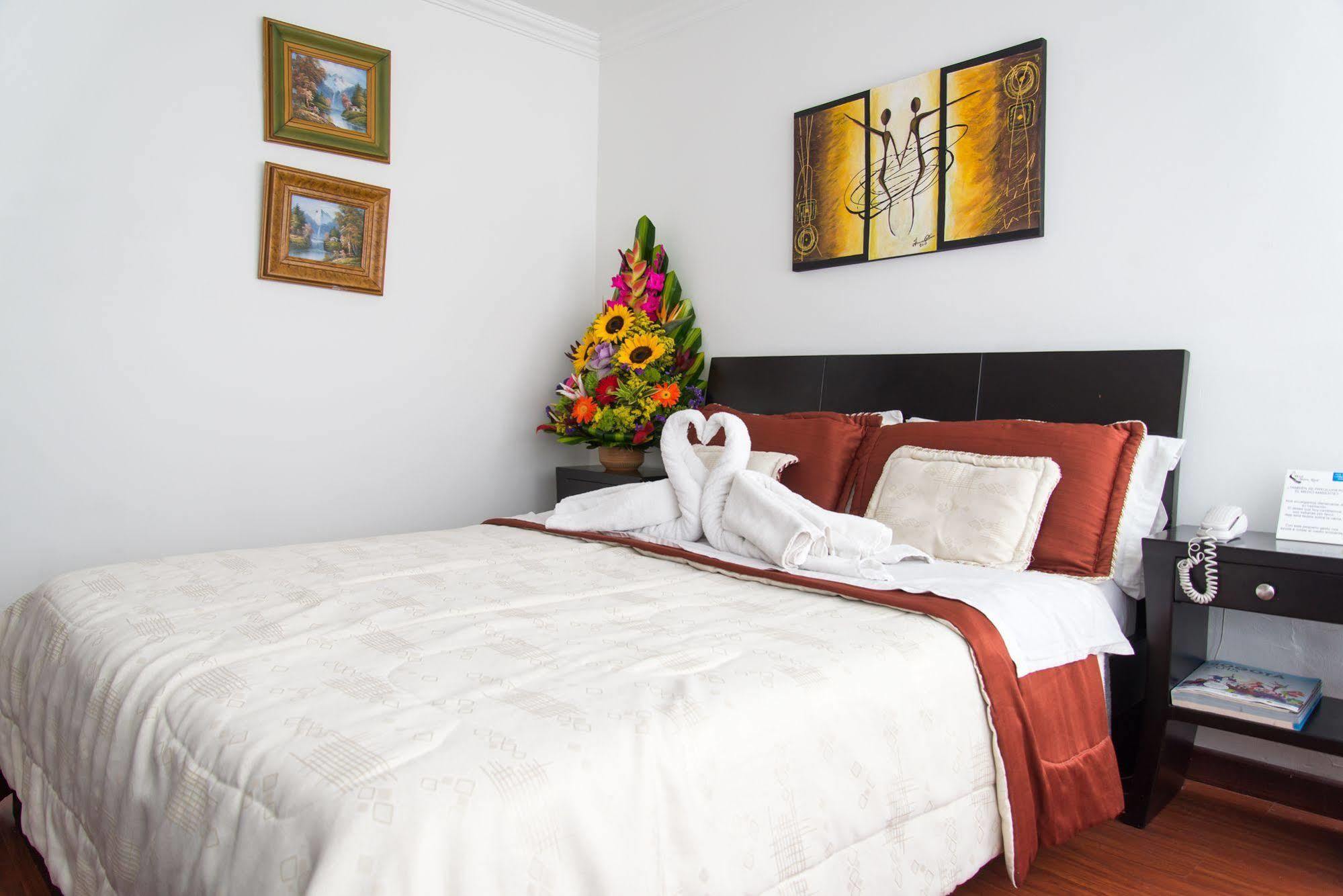 Hotel Fenix Real โบโกตา ภายนอก รูปภาพ